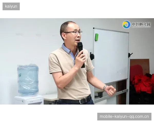 铁人三项训练营成“明星孵化器”，选手商业价值暴涨