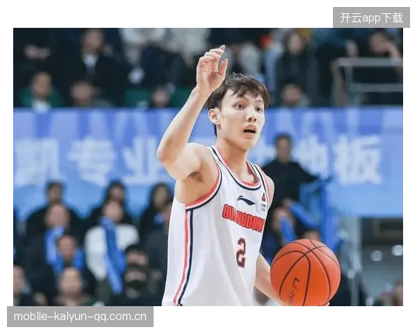 宏远新主帅暴怒骂人:从“怒火”到“战术升级”——球队如何从“低迷”走向“爆发” 宏远新主帅暴怒骂人:从“怒火”到“战术升级”——球队如何从“低迷”走向“爆发”
